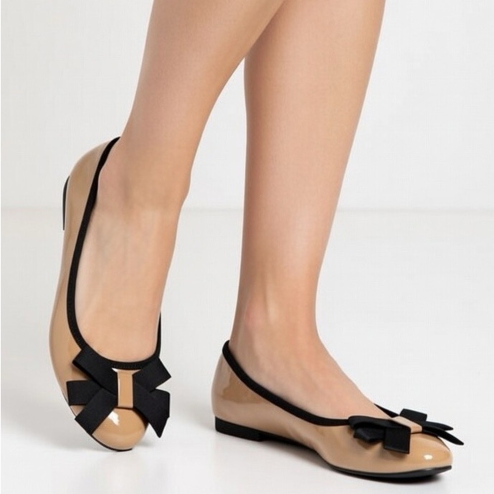 Kate Spade Tan and Black  Bow Ballet Flats size 7